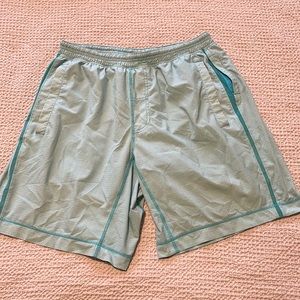 Lululemon Pacebreaker Short - Size L
